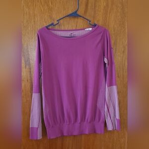 Nike Dri Fit Epic Knit Pullover Sz Small